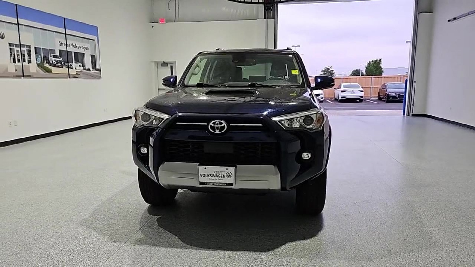 Used 2021 Toyota 4Runner TRD Off-Road Premium AWD/4WD image 3