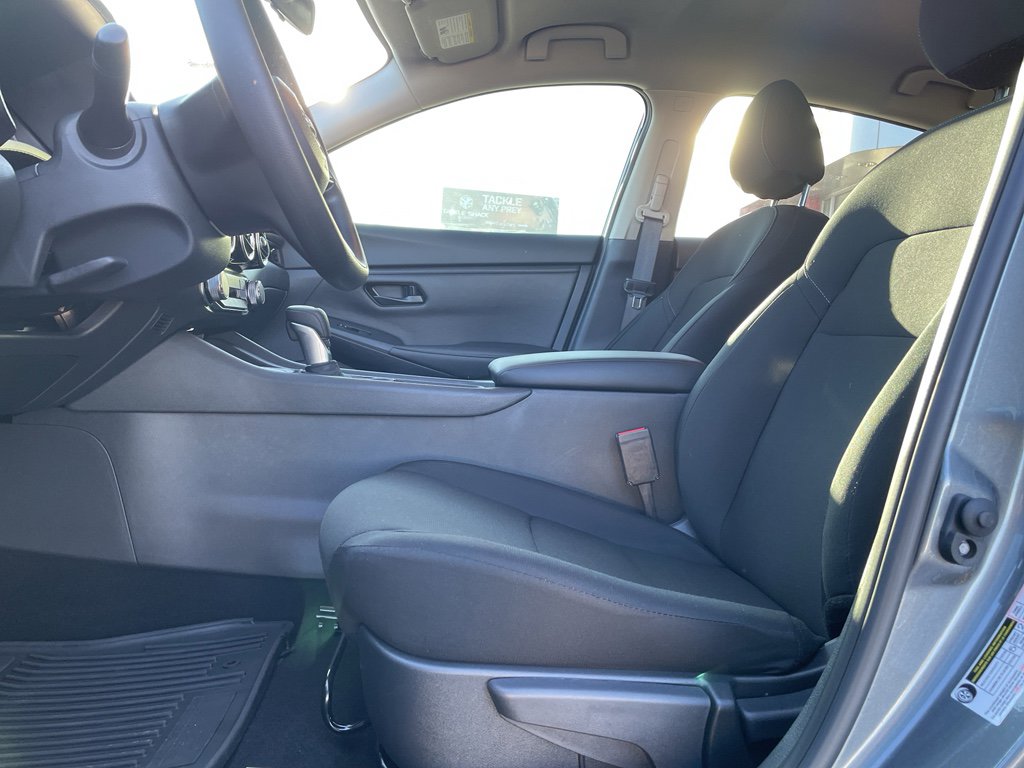Certified 2025 Nissan Sentra S w/ Lighting Package image 10