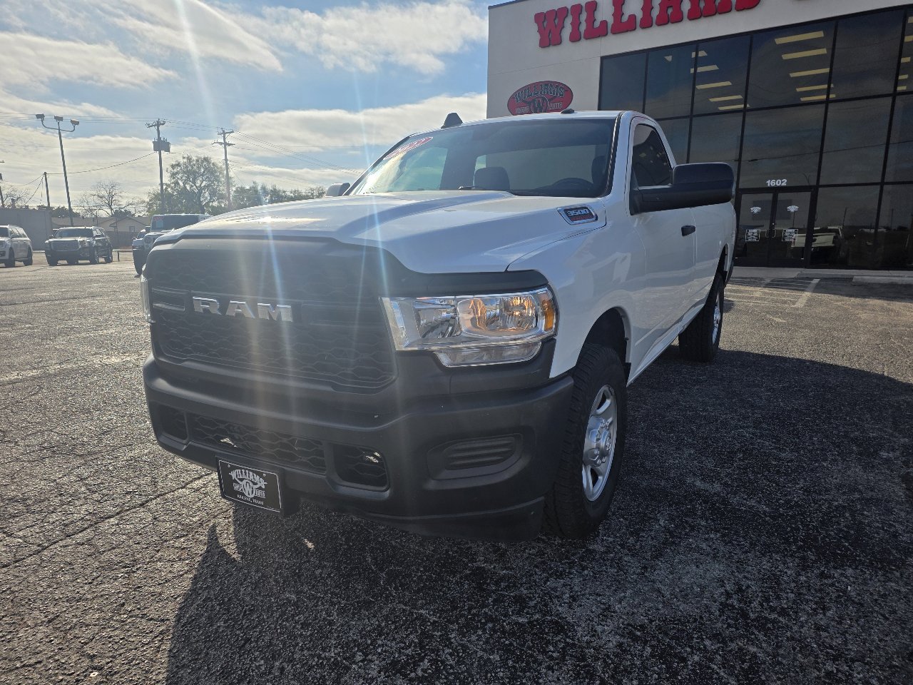 Used 2022 RAM 3500 Tradesman image 3