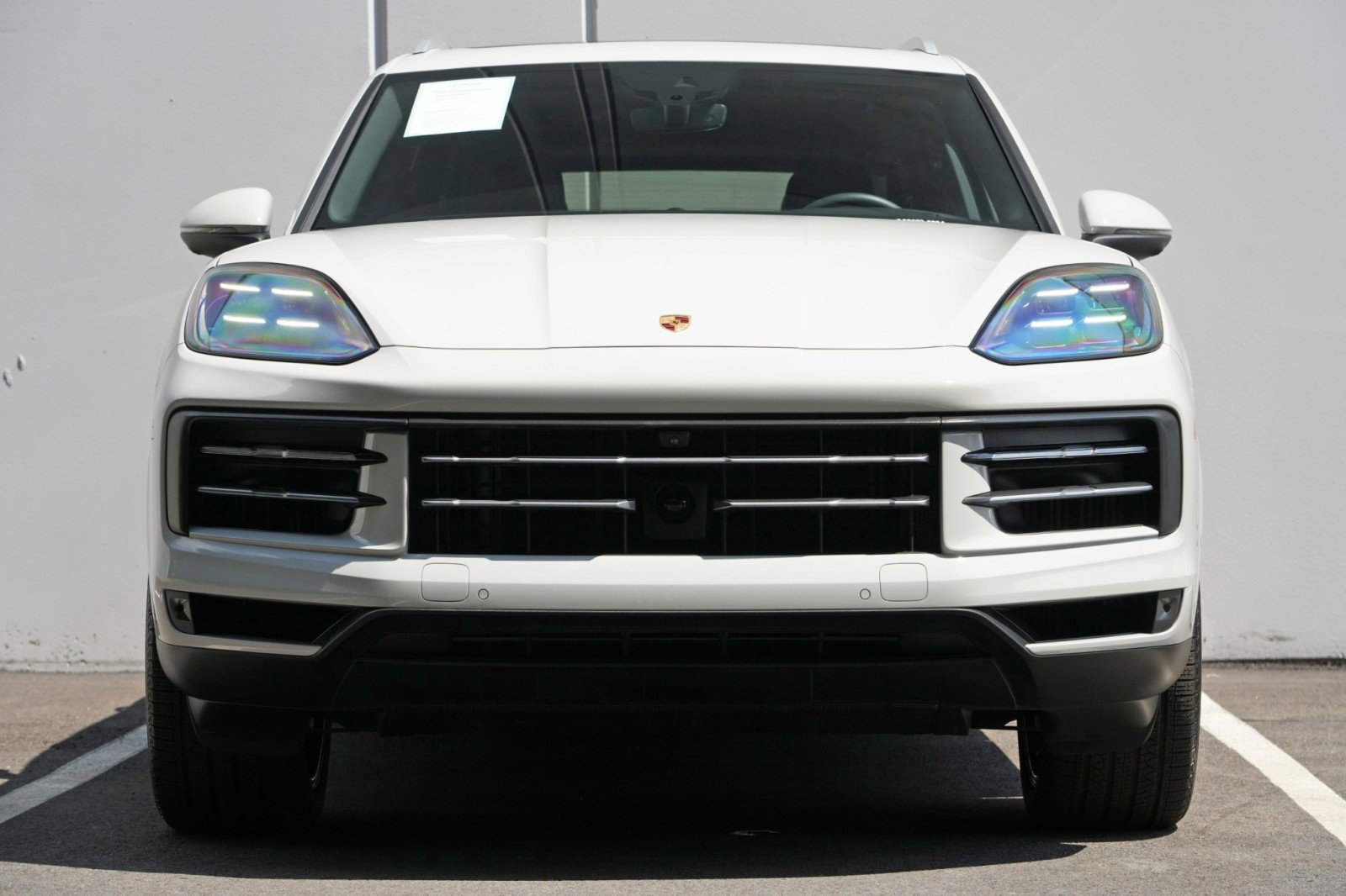 Used 2025 Porsche Cayenne w/ Premium Package Plus AWD/4WD image 7
