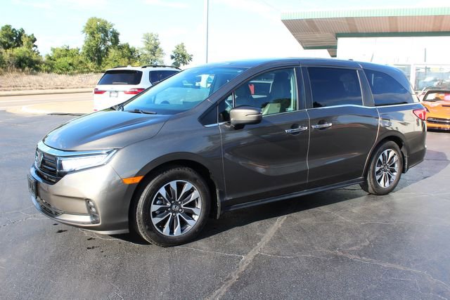 Used 2021 Honda Odyssey EX-L image 2