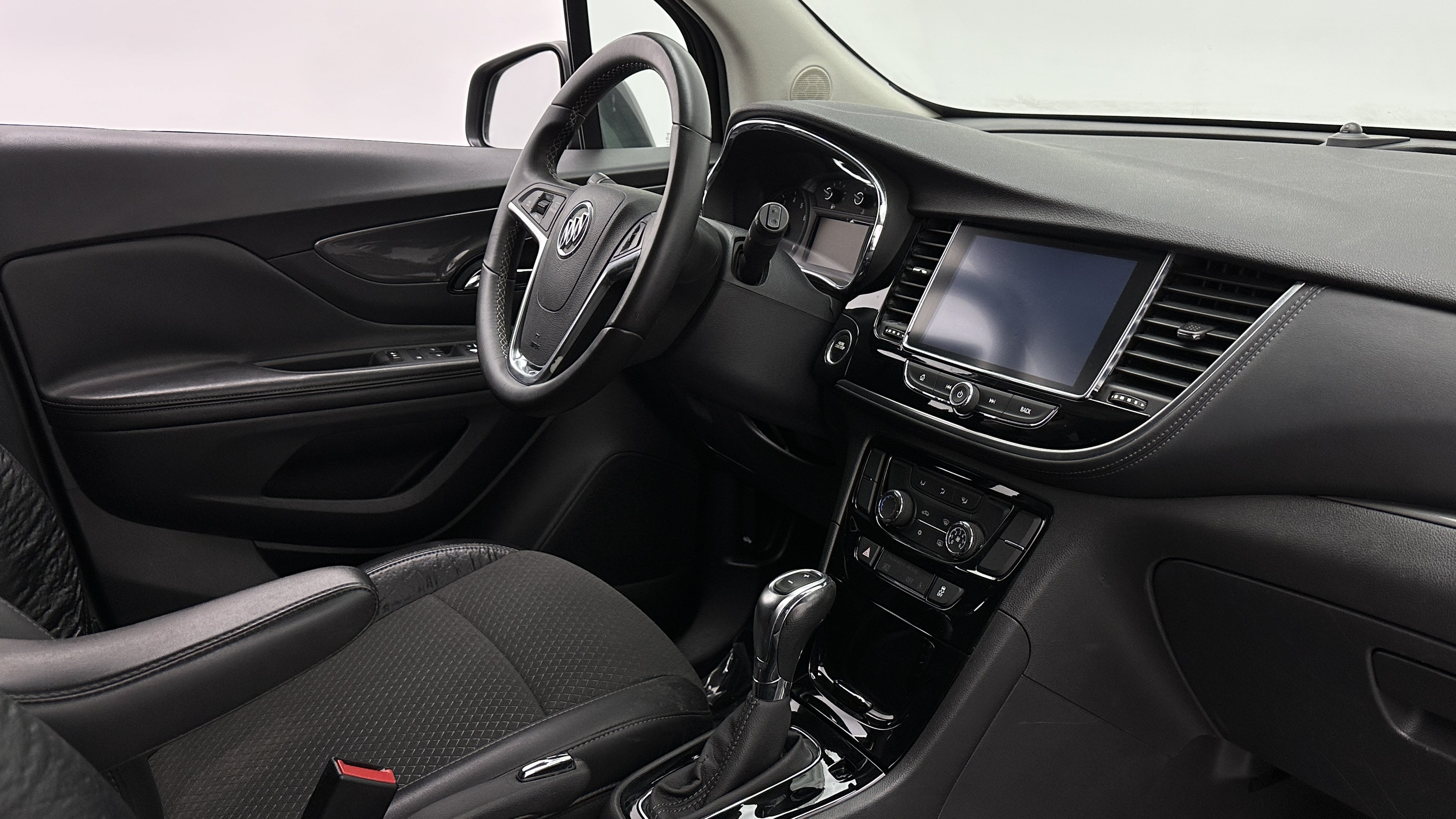 Used 2017 Buick Encore Preferred FWD image 34