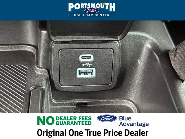 Used 2025 Ford Bronco Badlands image 13