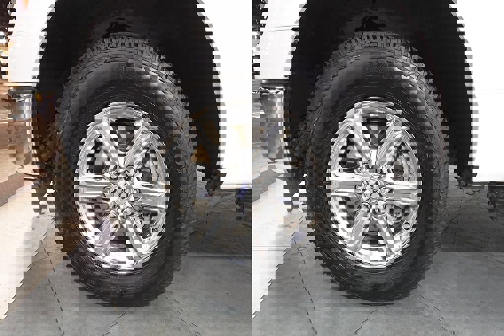 Used 2024 Ford F150 XLT w/ Tow/Haul Package image 33