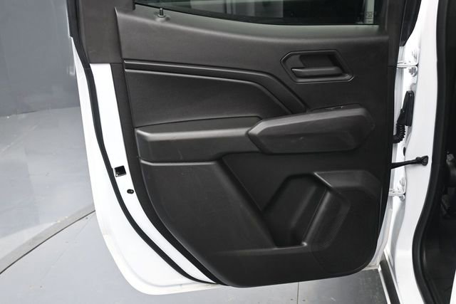 Used 2024 Chevrolet Colorado W/T RWD image 9