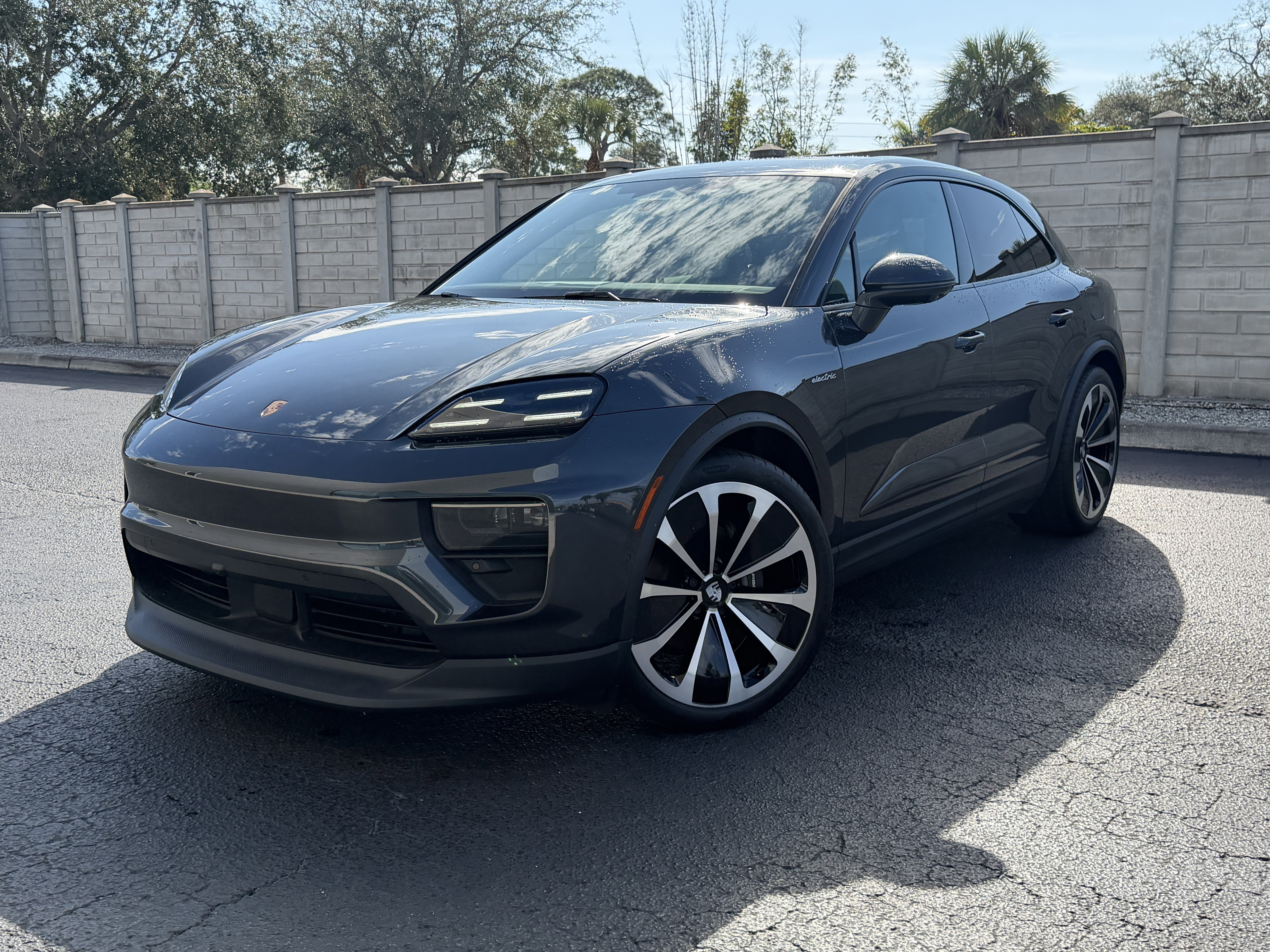 Certified 2024 Porsche Macan 4 Electric