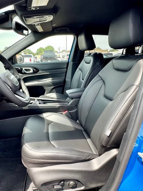 New 2026 Jeep Compass Limited AWD/4WD image 10