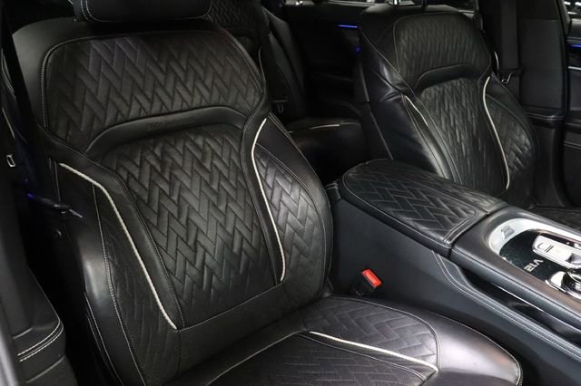 Used 2021 BMW M760i xDrive w/ Luxury Rear Seating Package image 31