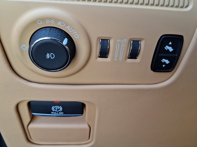 Used 2022 Jeep Grand Wagoneer Series III image 27