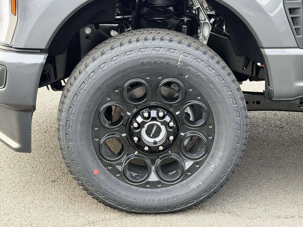 New 2026 Ford F350 Lariat w/ Black Appearance Package AWD/4WD image 7
