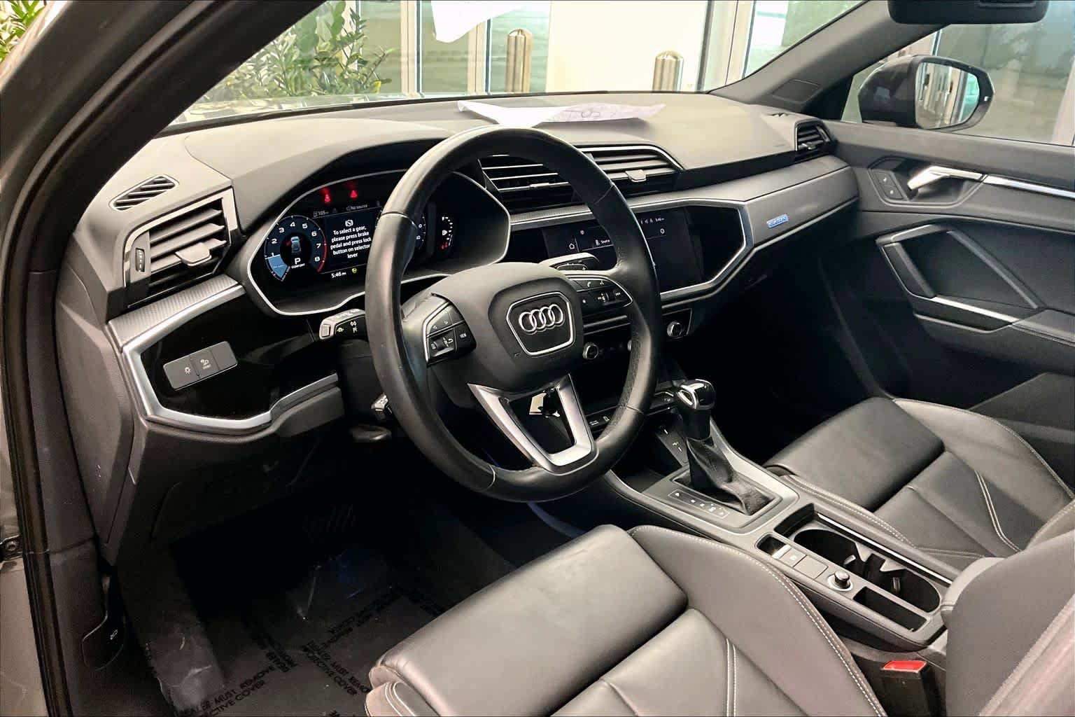 Used 2022 Audi Q3 2.0T Premium Plus AWD/4WD image 18