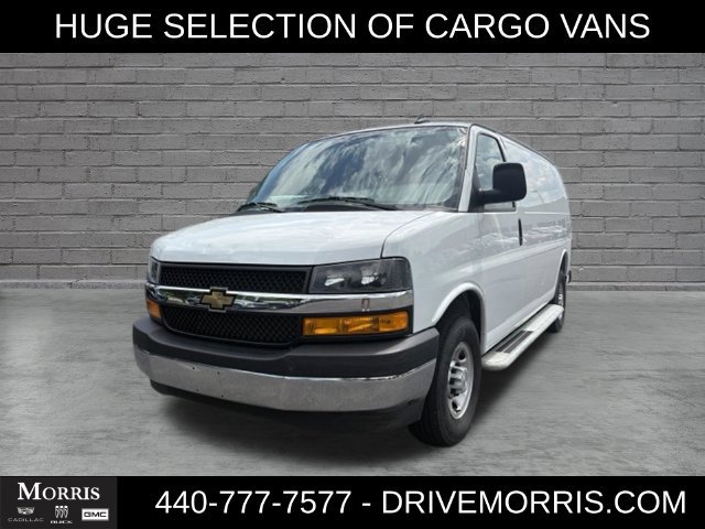 Used 2025 Chevrolet Express 2500 w/ Driver Convenience Package RWD image 1