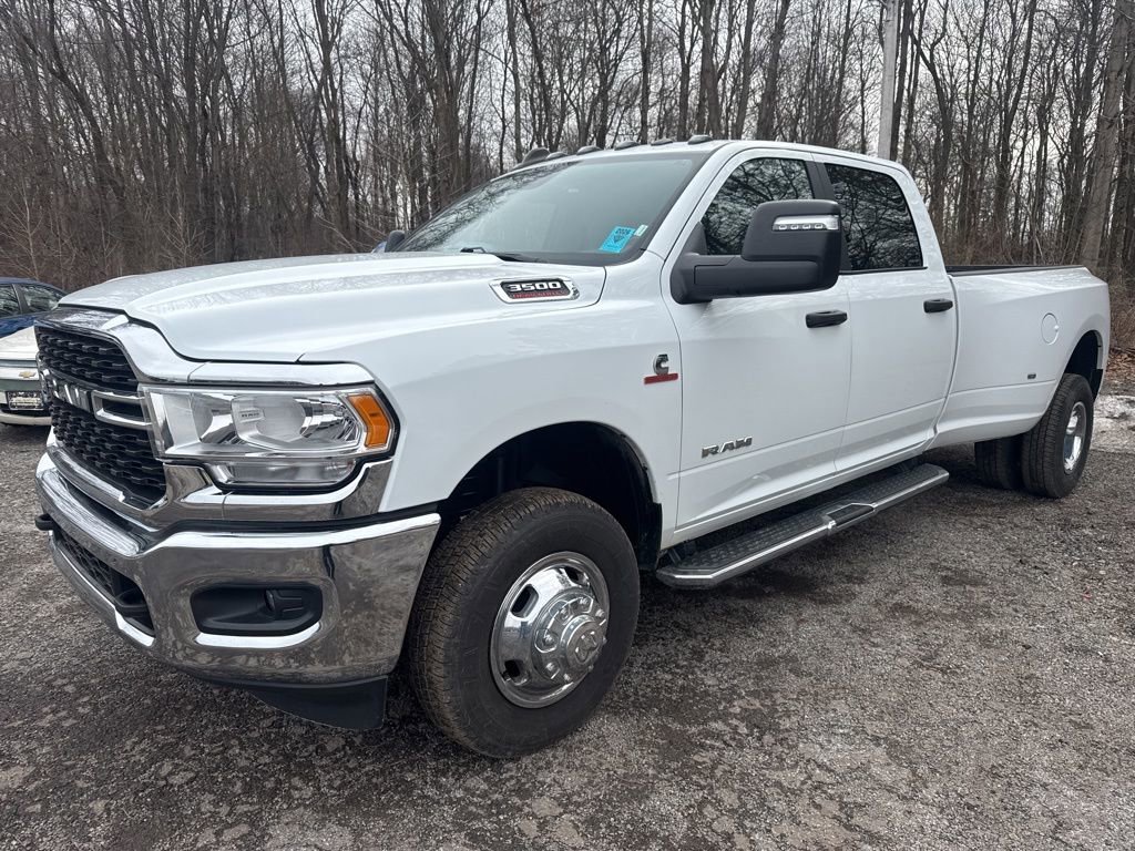 Used 2024 RAM 3500 Big Horn image 4