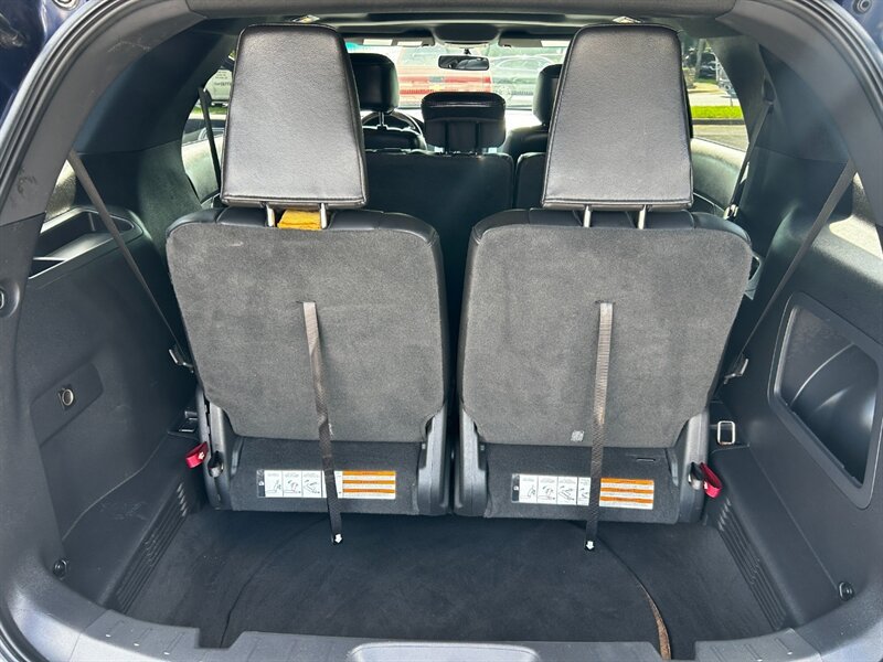 Used 2011 Ford Explorer XLT w/ 202A Rapid Spec Order Code AWD/4WD image 12