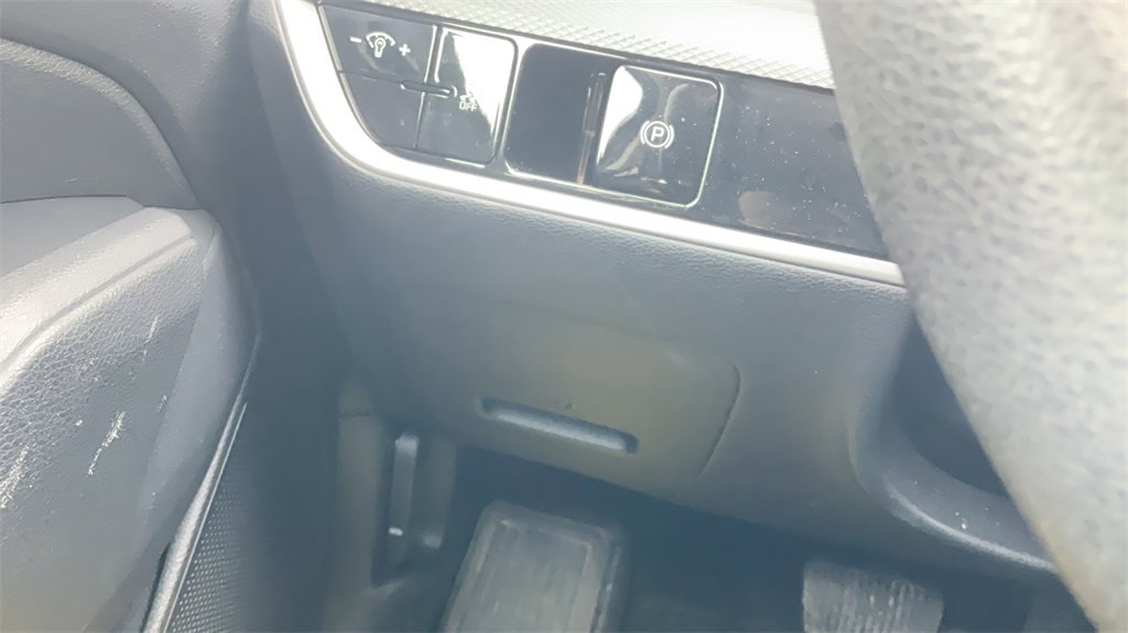 Used 2024 Kia Sportage LX image 28