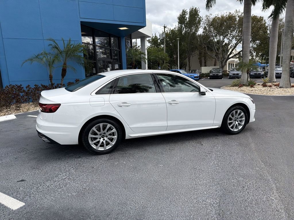 Used 2024 Audi A4 2.0T Premium image 3