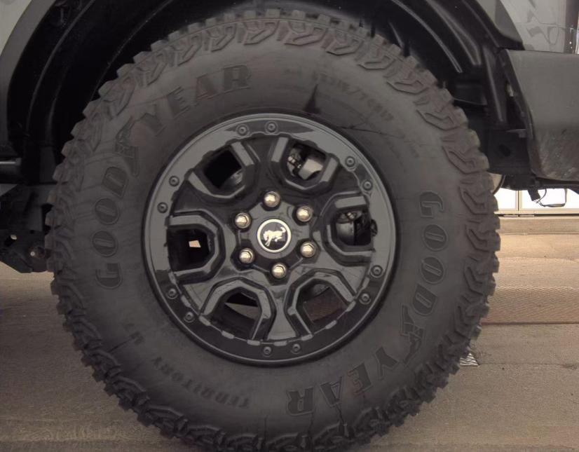 Used 2023 Ford Bronco Wildtrak AWD/4WD image 10