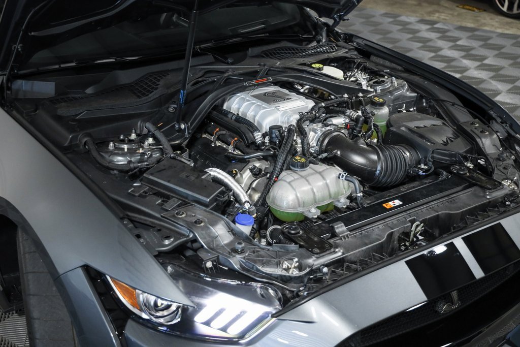 Used 2022 Ford Mustang Shelby GT500 w/ Carbon Fiber Track Pack image 24