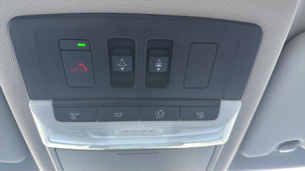 Certified 2023 Nissan Rogue SV w/ SV Premium B Package image 31