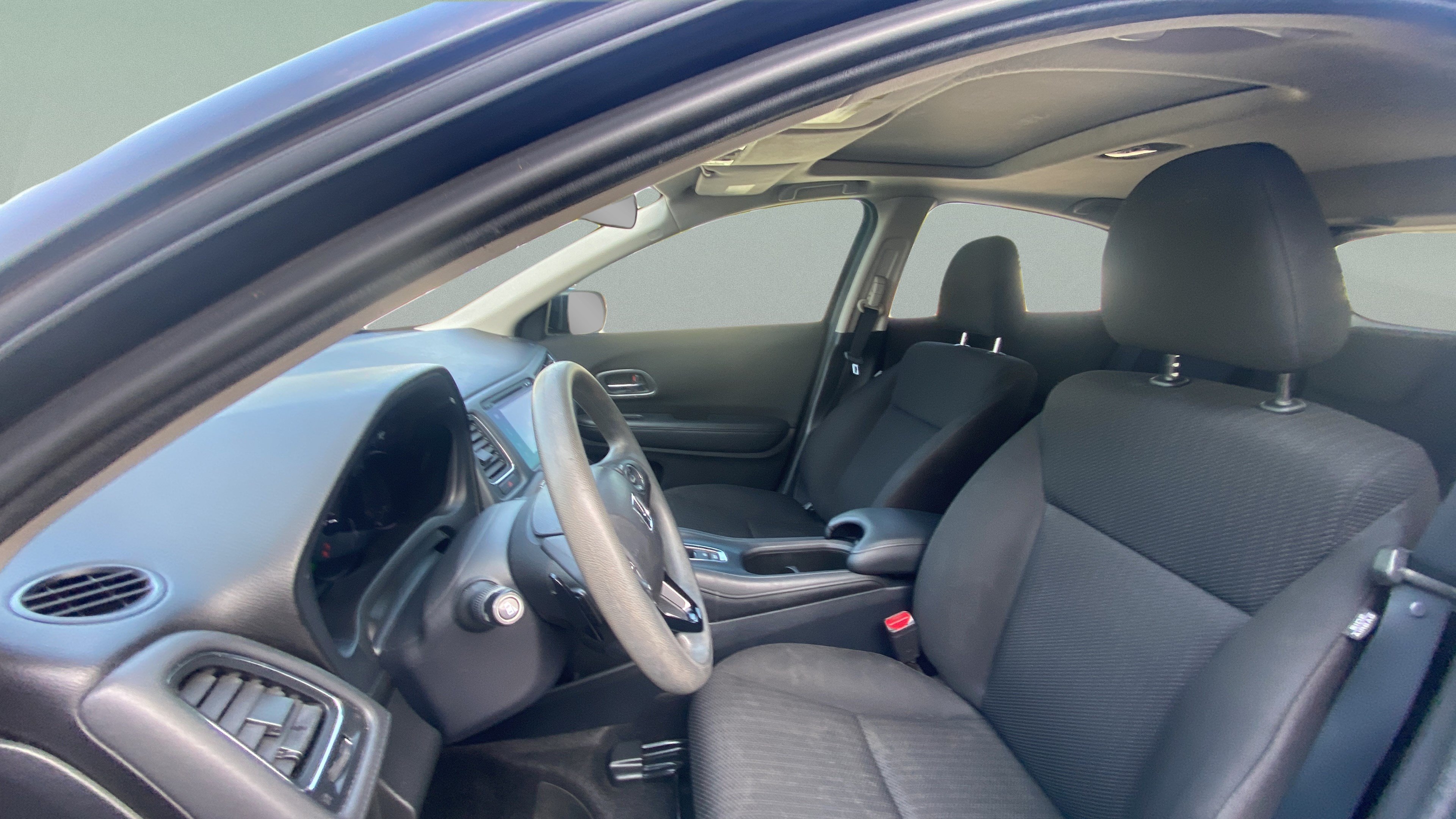 Used 2016 Honda HR-V EX image 12