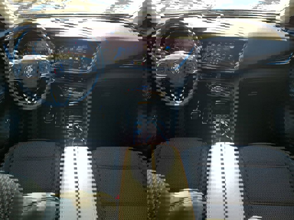 Used 2023 Buick Envision Preferred w/ Sport Touring Package image 13