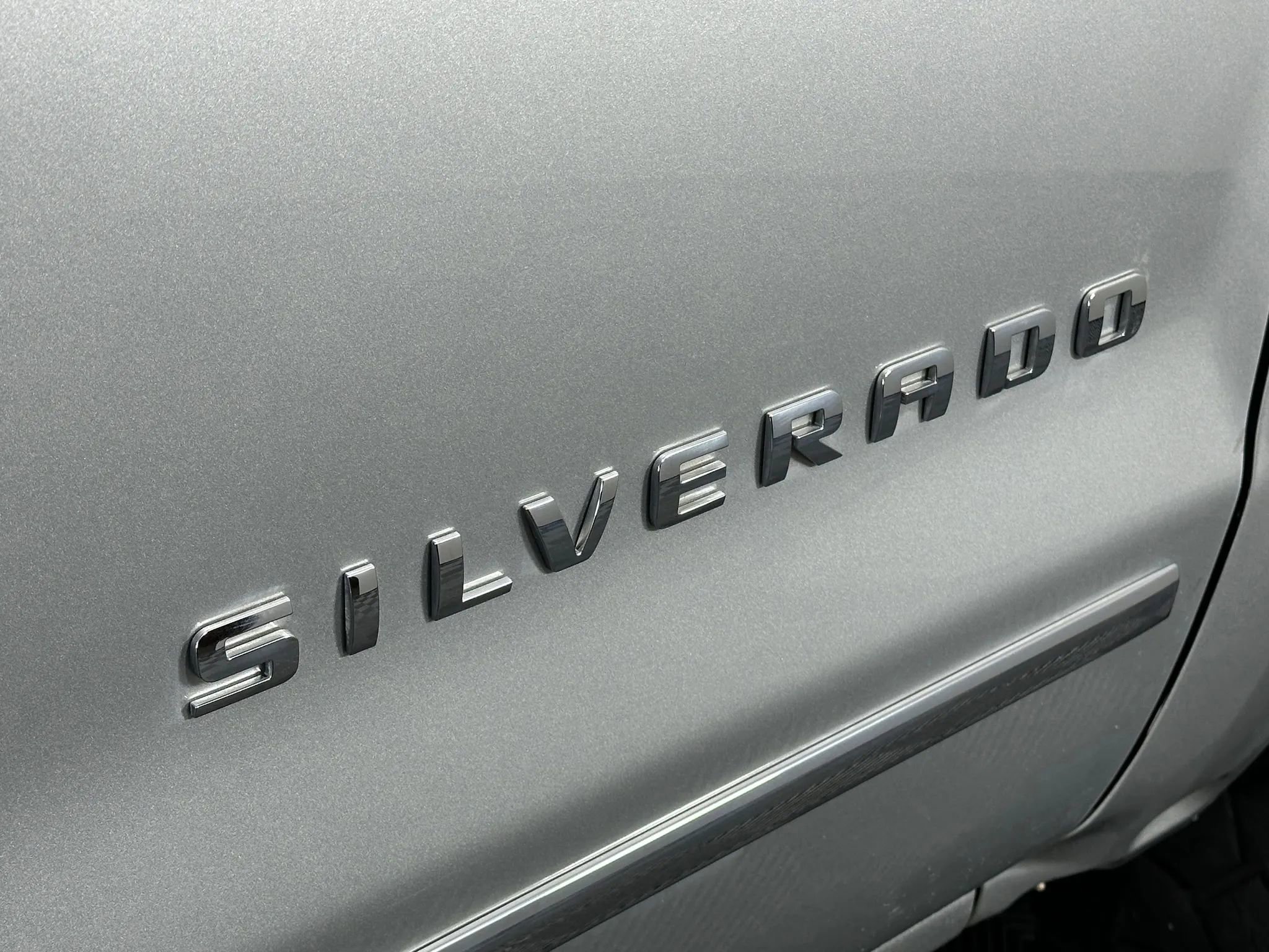 Used 2016 Chevrolet Silverado 1500 LTZ Z71 w/ LTZ Plus Package image 11