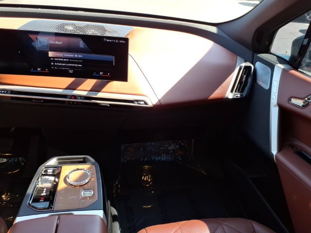 Used 2023 BMW iX M60 w/ Executive Package AWD/4WD image 18