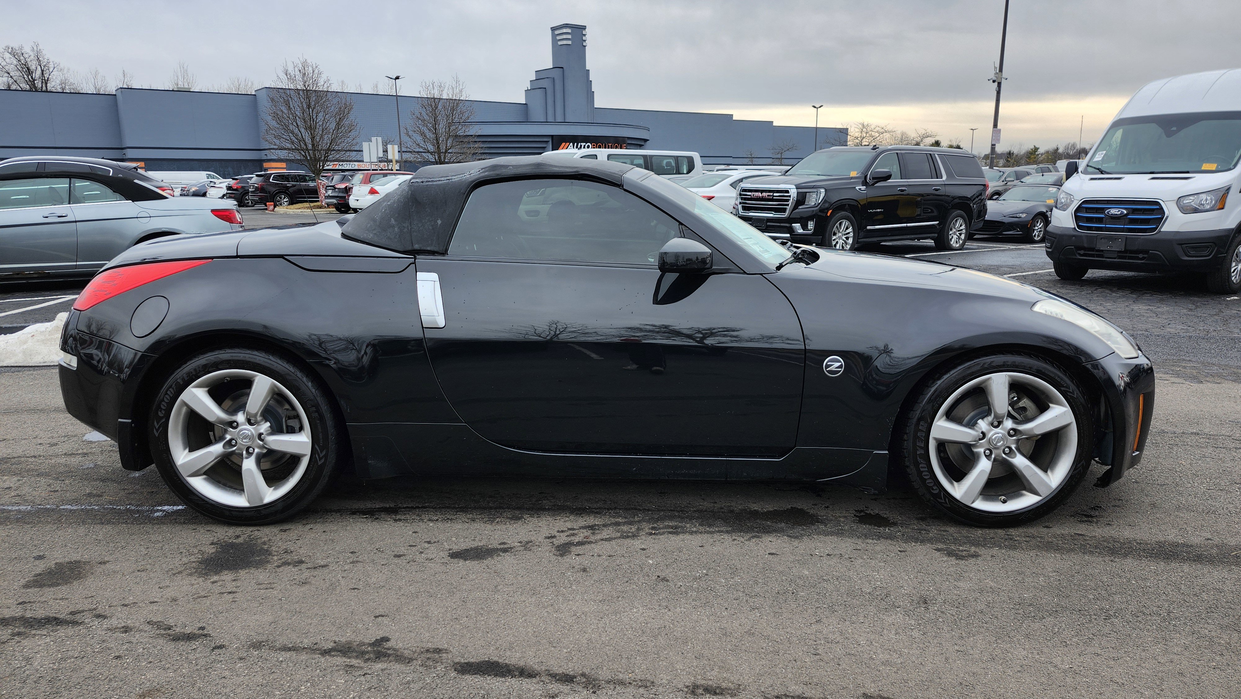 Used 2006 Nissan 350Z Touring image 17