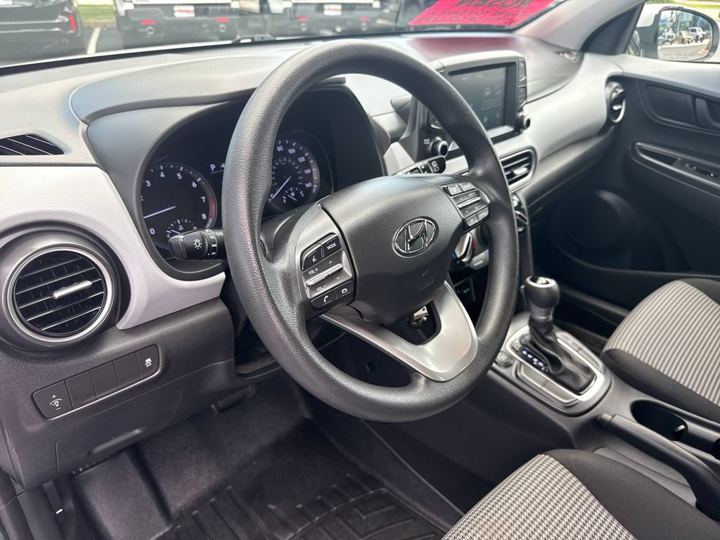 Used 2018 Hyundai Kona SE FWD image 10