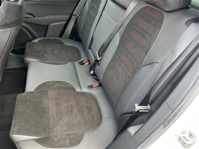 Used 2024 Dodge Hornet R/T Plus image 13