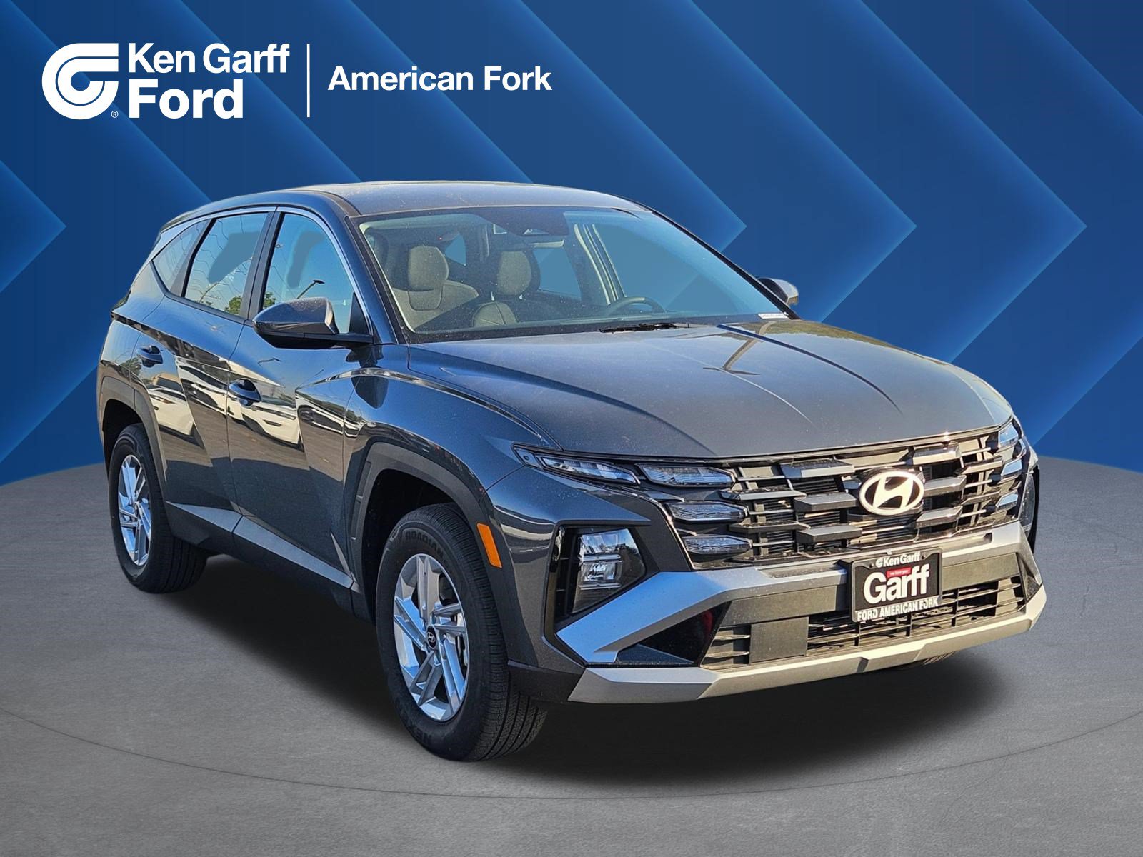 Used 2025 Hyundai Tucson SE AWD/4WD image 1