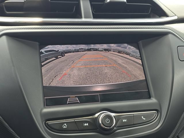 Used 2023 Chevrolet TrailBlazer LT FWD image 28