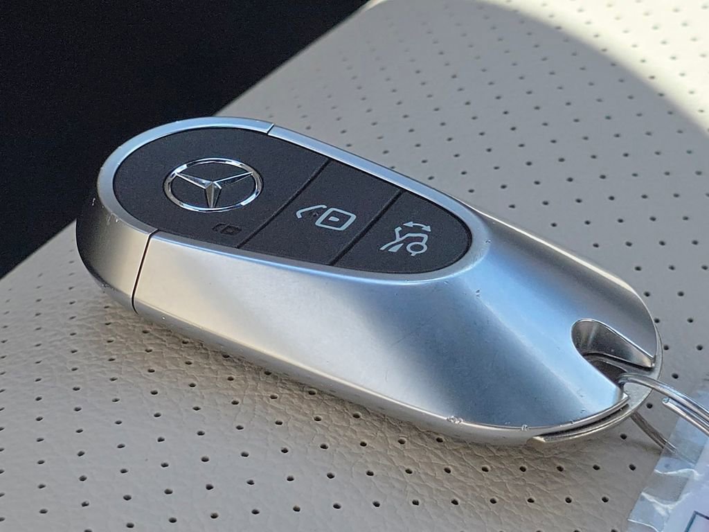 Certified 2026 Mercedes-Benz GLC 300 4MATIC image 39