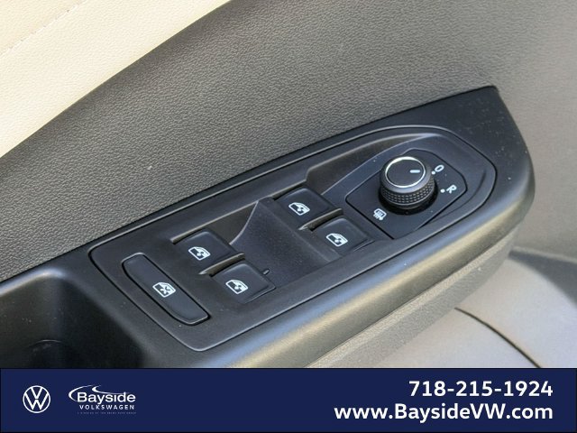 New 2026 Volkswagen Taos SEL AWD/4WD image 20