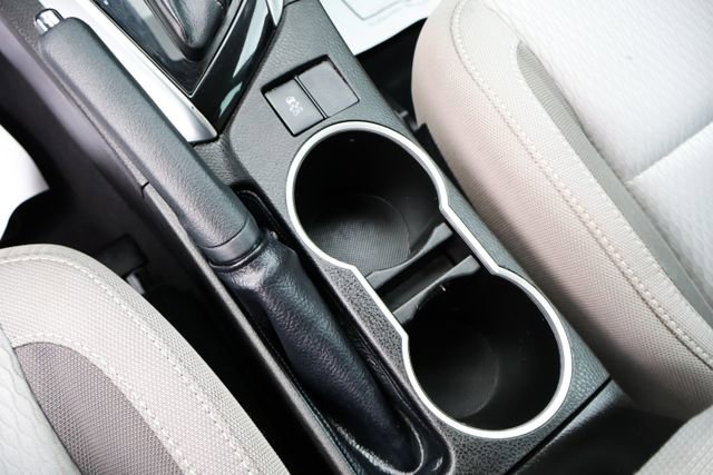 Used 2019 Toyota Corolla LE image 17