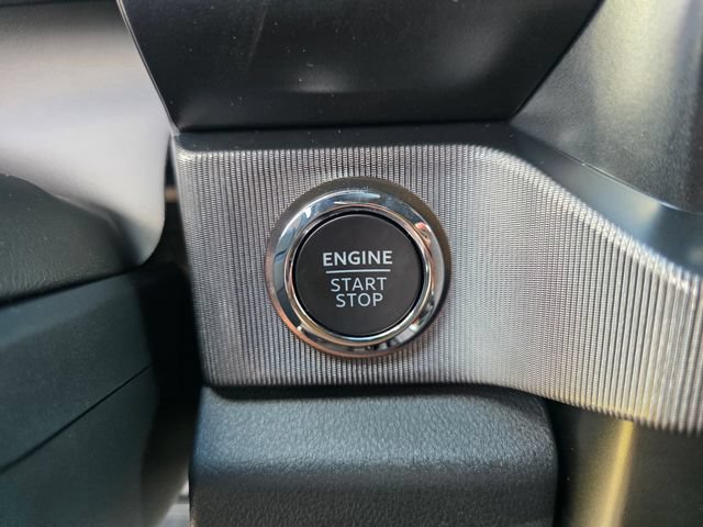 New 2027 Ford F250 Platinum w/ FX4 Off-Road Package AWD/4WD image 25