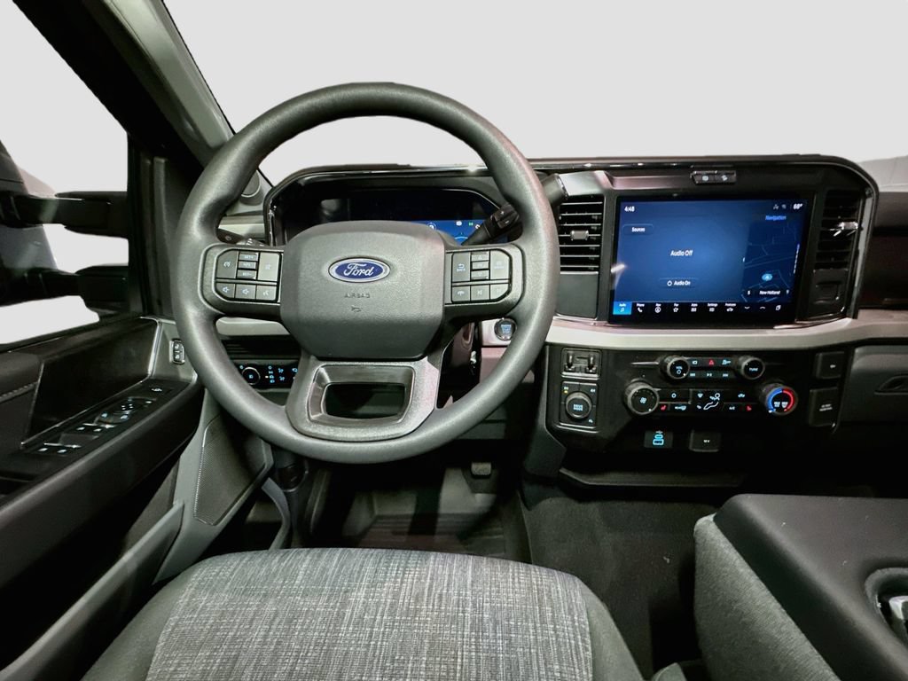 New 2026 Ford F350 XLT w/ XLT Premium Package AWD/4WD image 32