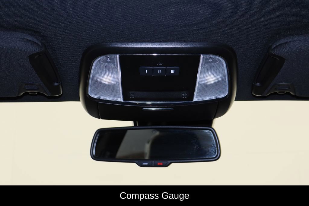 Used 2023 Dodge Charger Scat Pack w/ Harman/Kardon Audio Group image 25