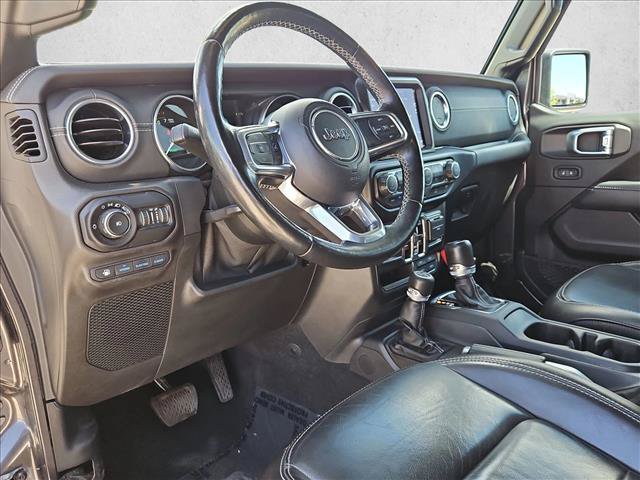 Used 2021 Jeep Wrangler Unlimited Sahara w/ Cold Weather Group AWD/4WD image 10