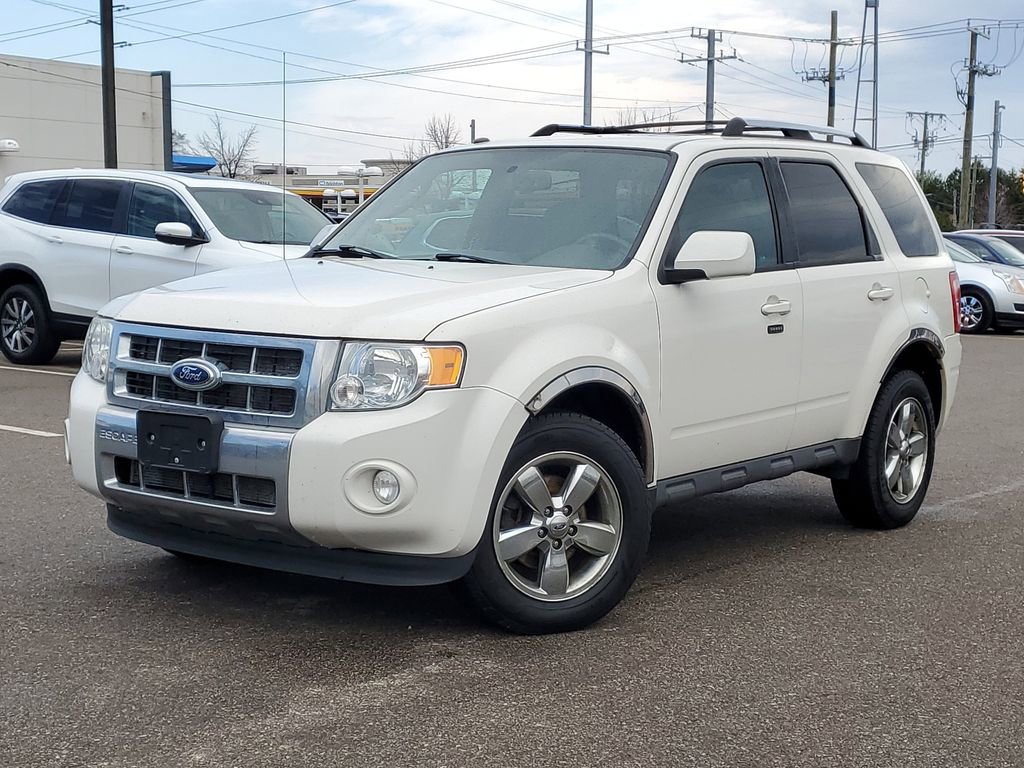 Used 2012 Ford Escape Limited w/ Class II Trailer Towing Pkg AWD/4WD image 29
