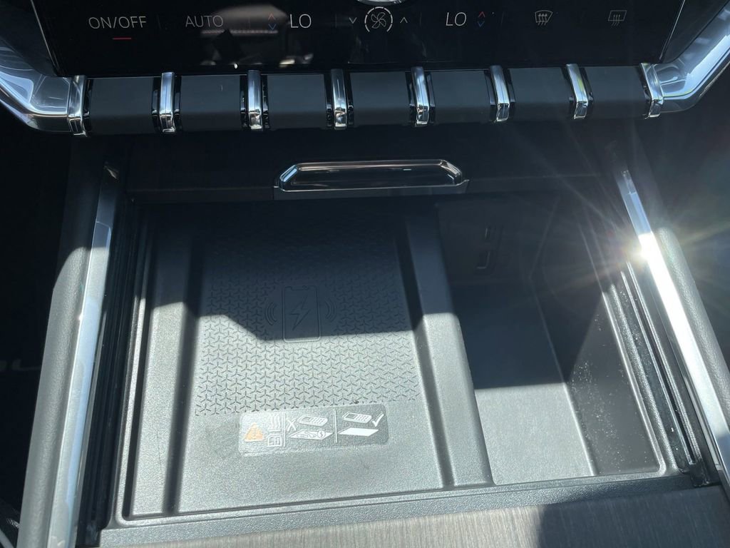 New 2024 GMC Acadia Denali w/ Super Cruise Package image 22
