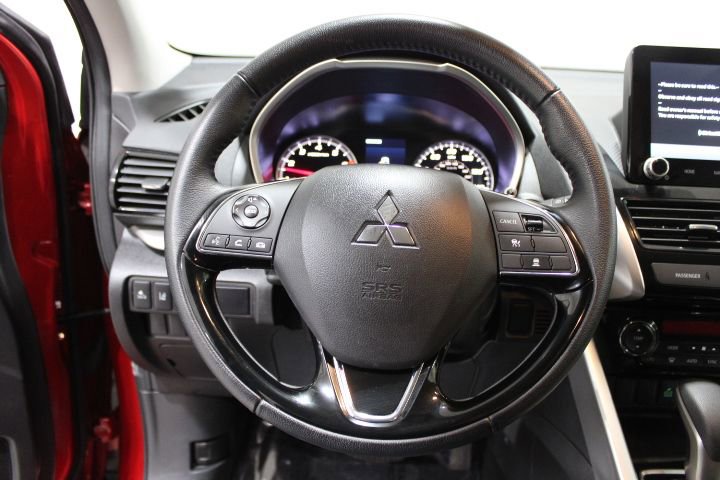 Used 2024 Mitsubishi Eclipse Cross SE image 35