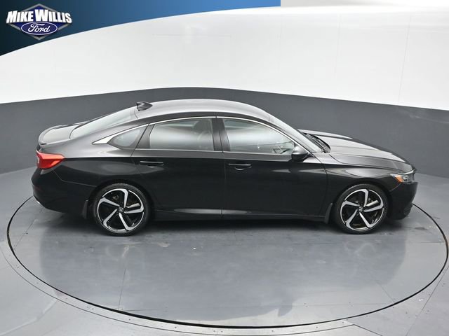 Used 2018 Honda Accord Sport image 16