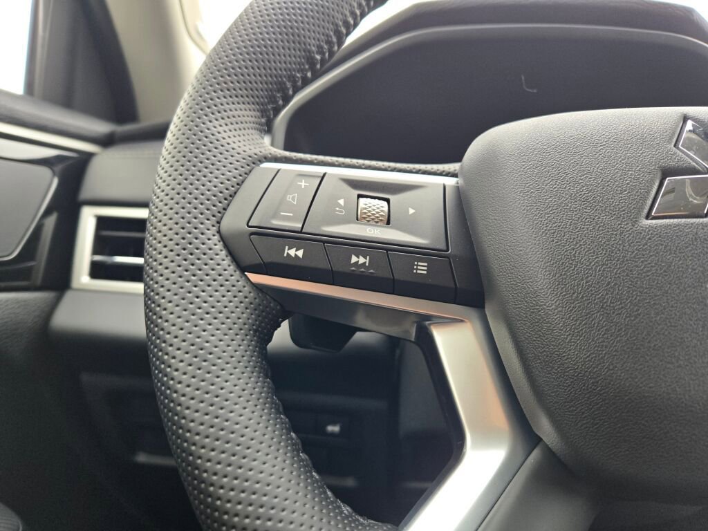 New 2026 Mitsubishi Outlander SE AWD/4WD image 26