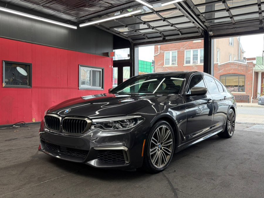 Used 2018 BMW M550i xDrive AWD/4WD image 1
