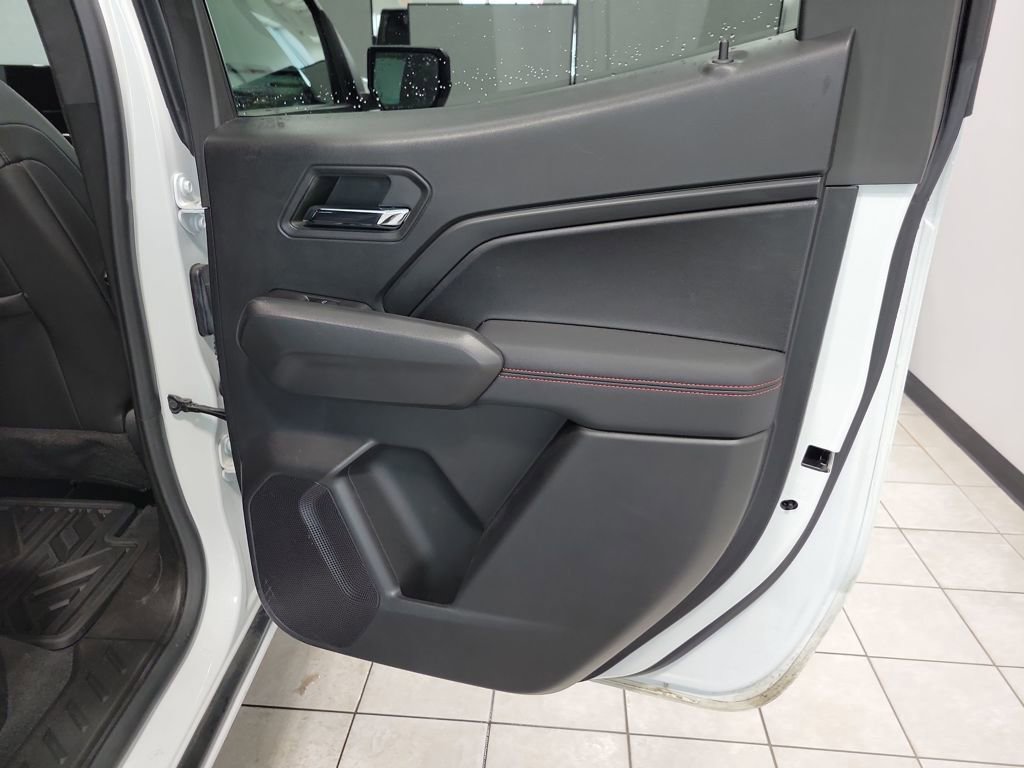Used 2023 Chevrolet Colorado Z71 w/ Z71 Convenience Package 2 image 29