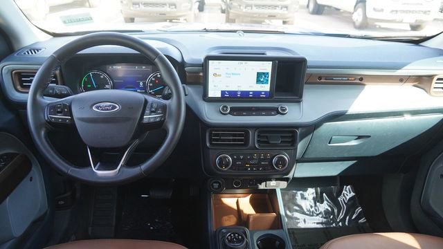 Used 2023 Ford Maverick Lariat w/ Lariat Luxury Package image 13