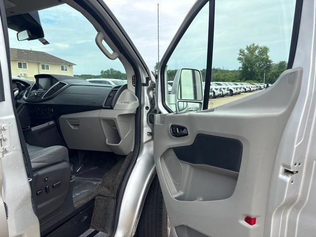Used 2016 Ford Transit 150 148 Low Roof w/ Exterior Upgrade Package RWD image 23