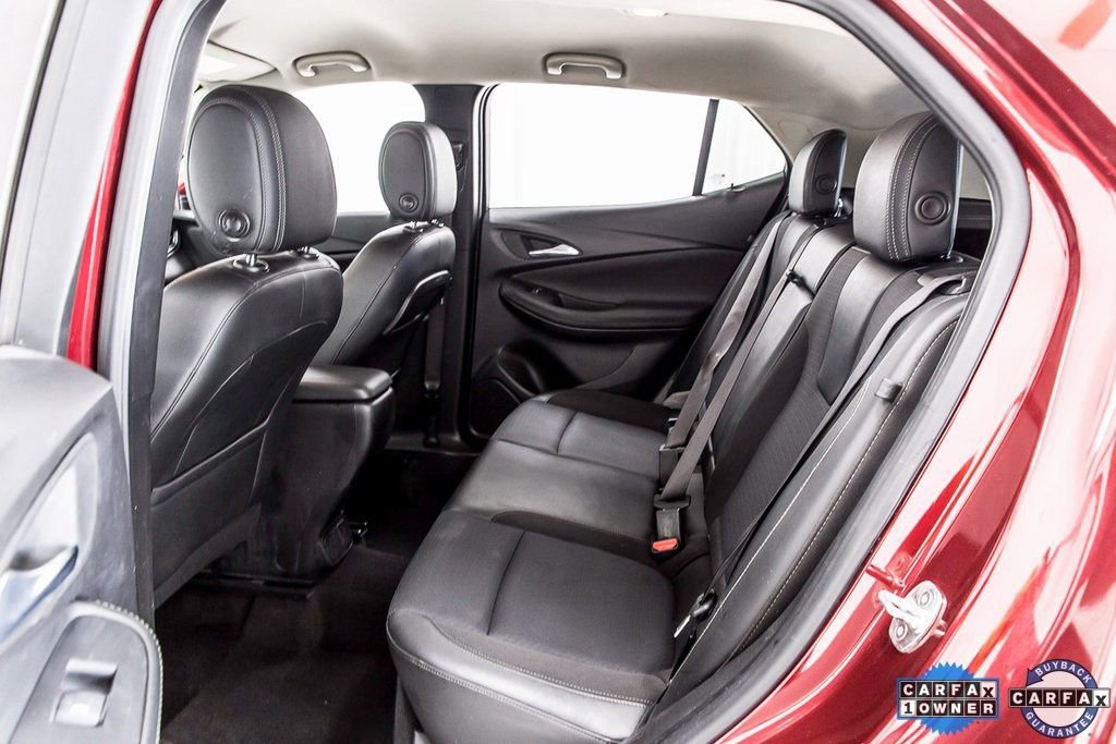 Used 2022 Buick Encore GX Select w/ Sport Touring Package AWD/4WD image 28