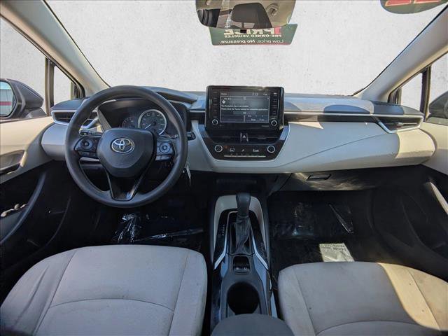 Used 2022 Toyota Corolla LE FWD image 16